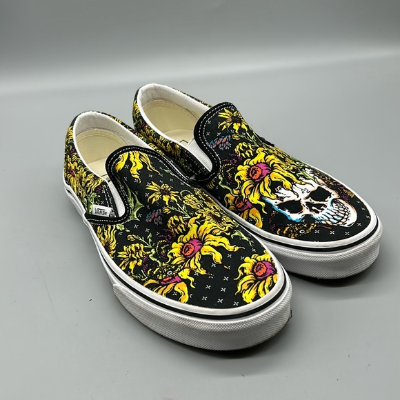 Vans Shoes - Women Vans Slip On Beauty Skull Skate Shoe Size 8.5 Sunflower Skull